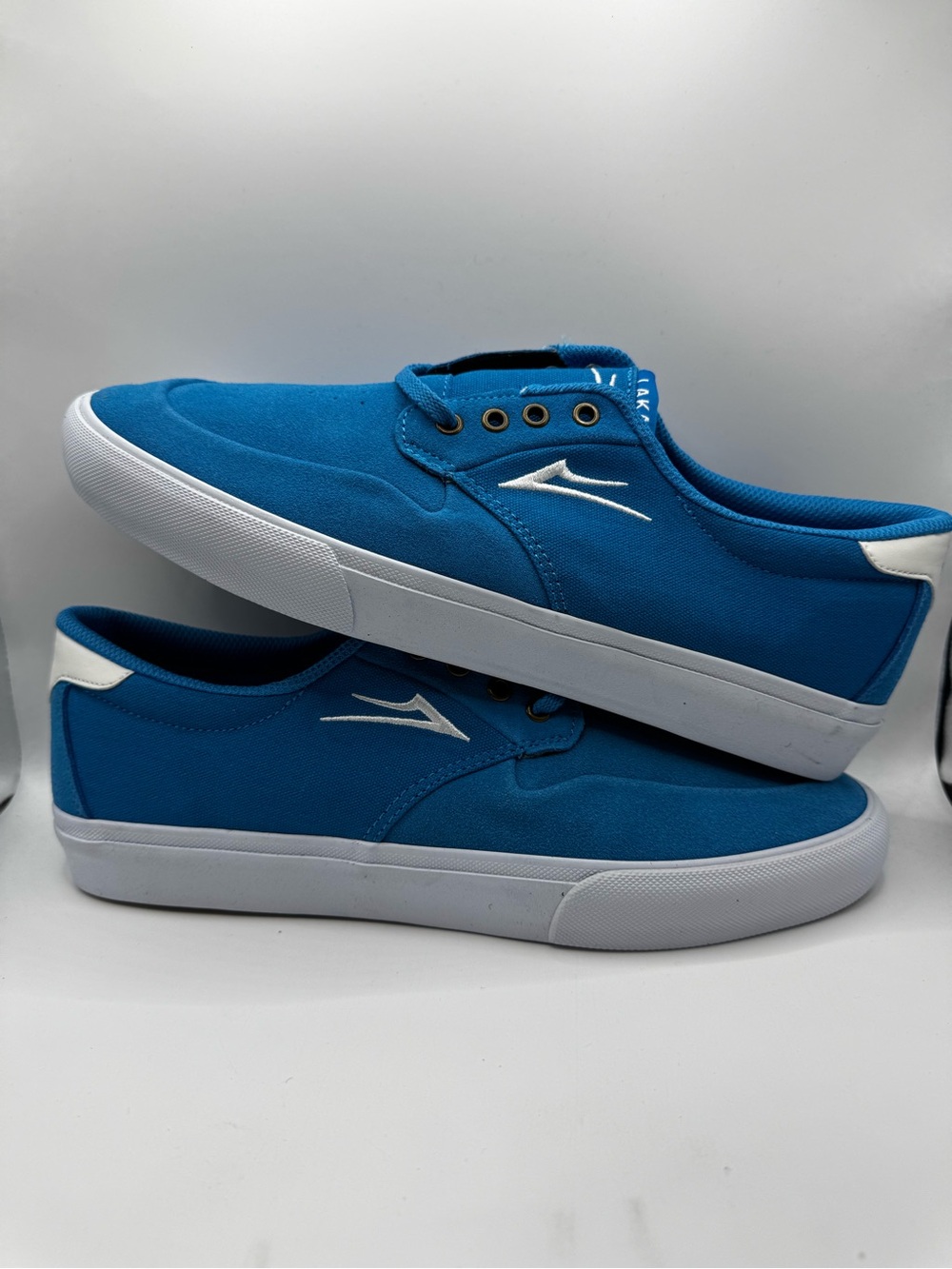 Men's Blue Low-Top Canvas Sneakers